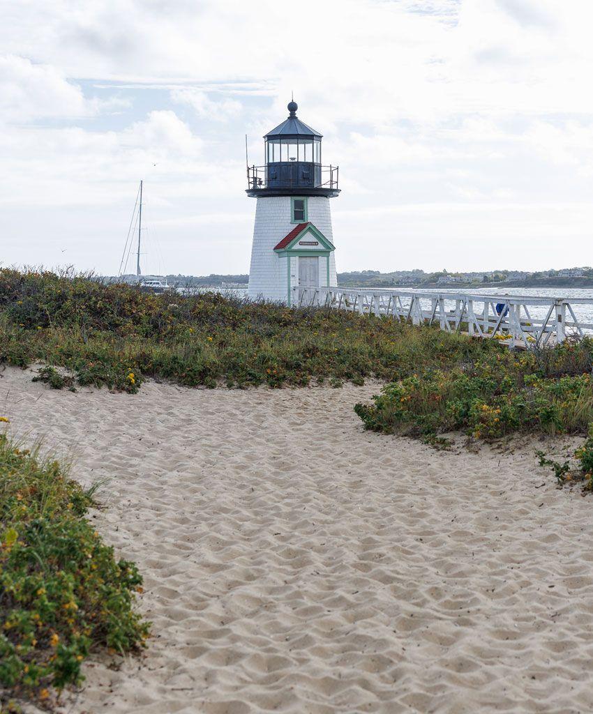 Path to Brant Point Lighthouse.